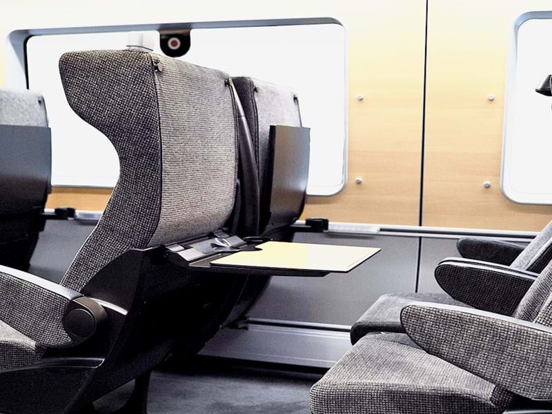 SJ Fast train 2000 with Svensson fabrics