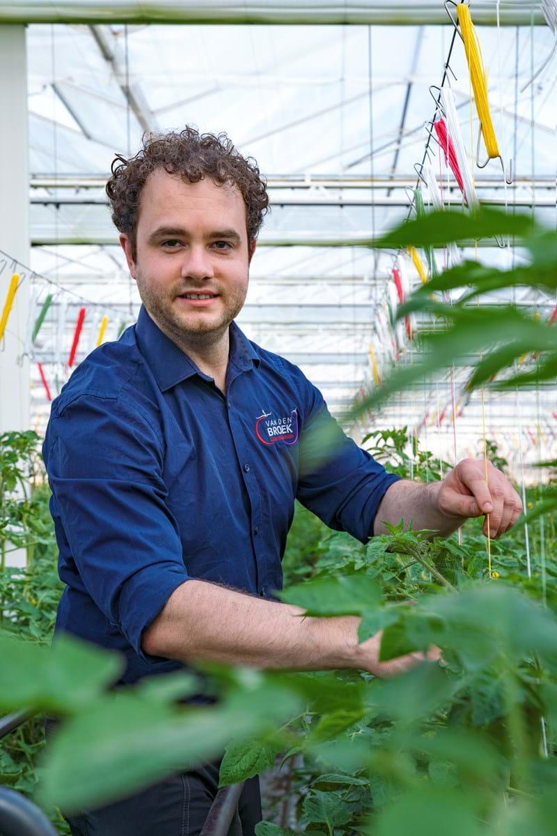 CS2026 van den broek DE.jpg