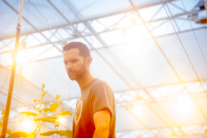 cs - dsc_5713websizemarblefarms - grower.jpg