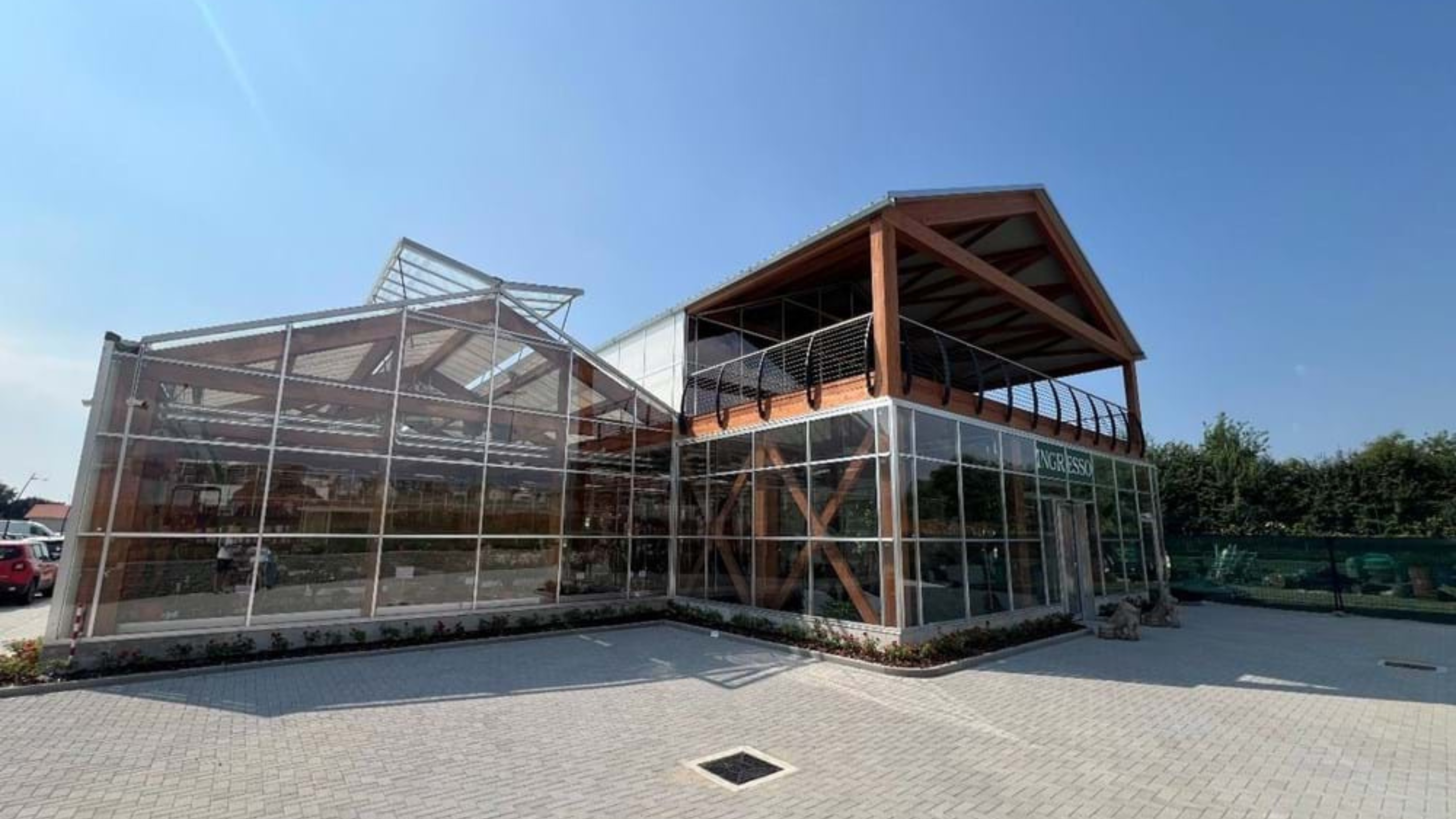 CS - Highlights - Italy - Wood greenhouse - Harmony.png