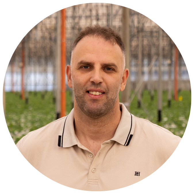 CT - Anouar Tadrhout - Headshot - Experts Page - Map - Circle - 2026.png