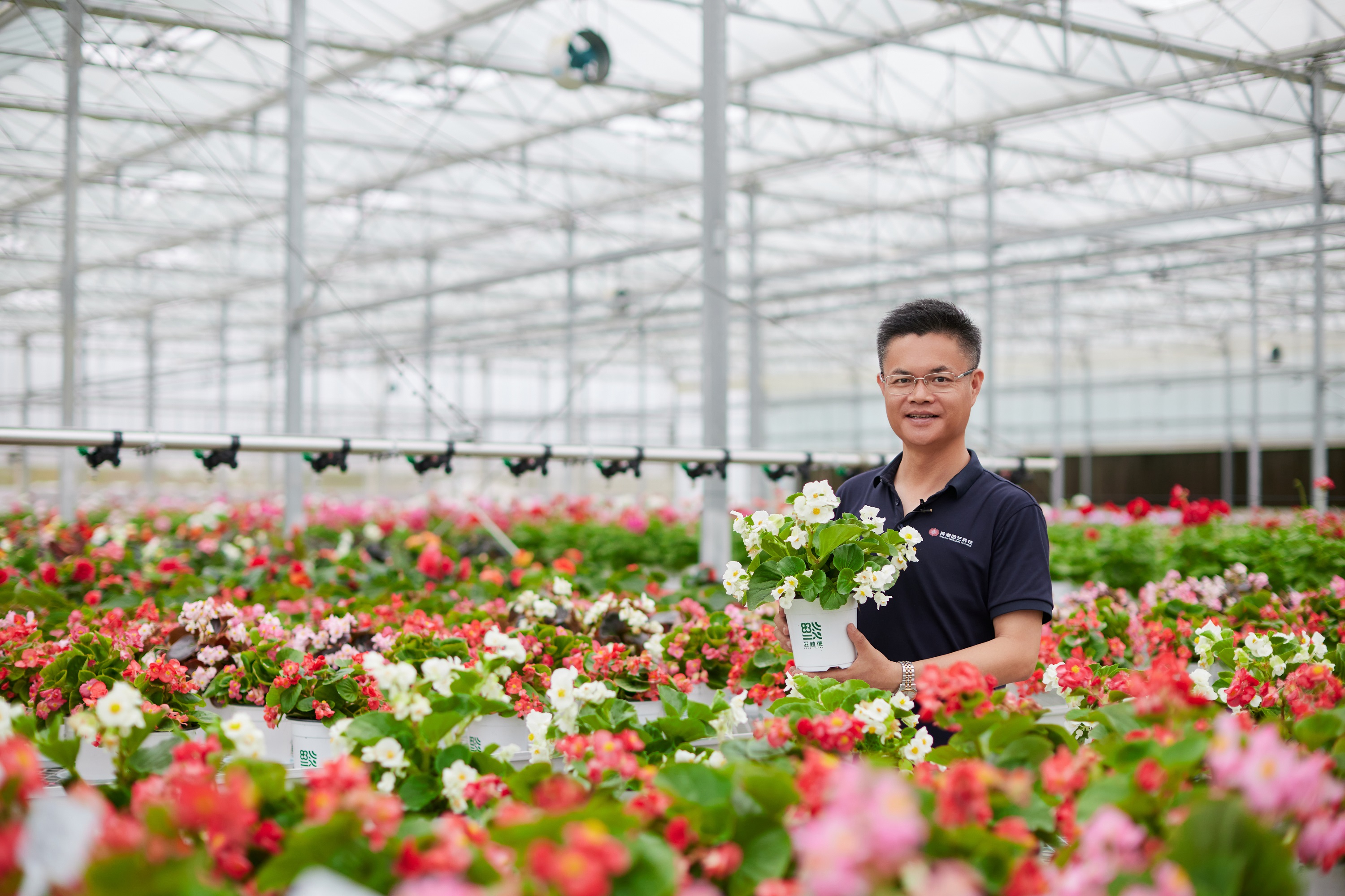 CS - Tangchao Horticulture - China - Grower - PARperfect - Flowers